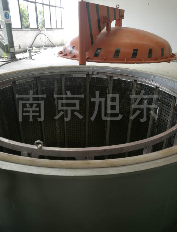 立式真空安裝現(xiàn)場(chǎng)